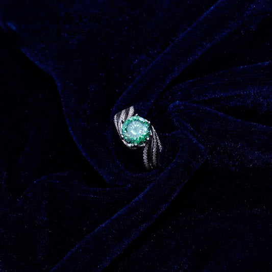 What Is Moissanite? A Complete Guide to D-Color Moissanite and Why It’s Worth Choosing