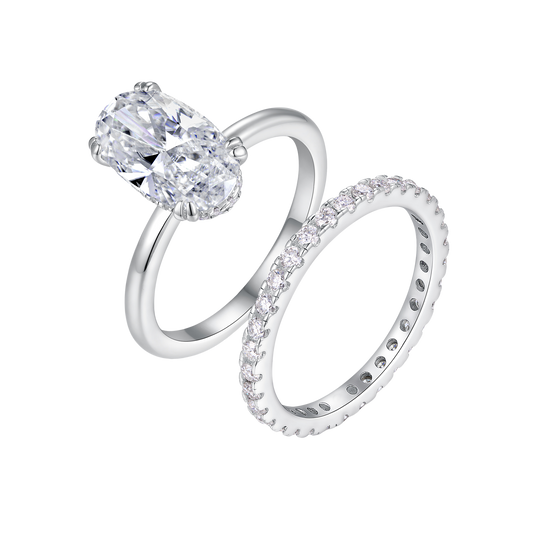 Stella Oval Moissanite Stacking Ring Se