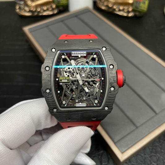 RM35-02Carbon fiber