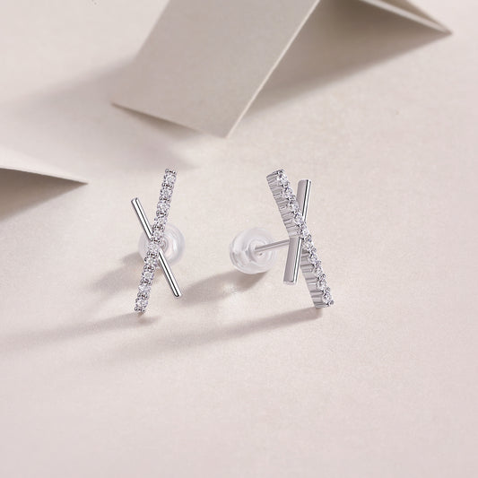 Friday Line Moissanite Earrings